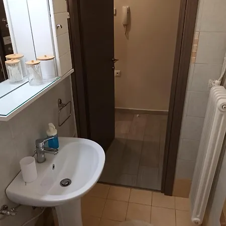 40 Saints Apartment