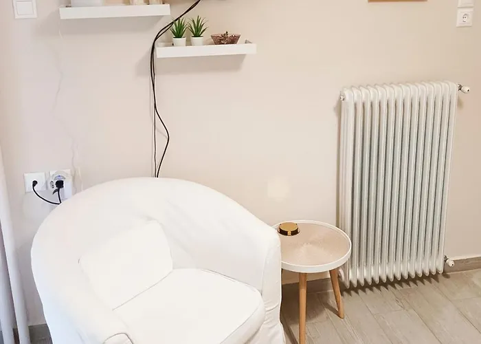 Apartament 40 Saints Larissa